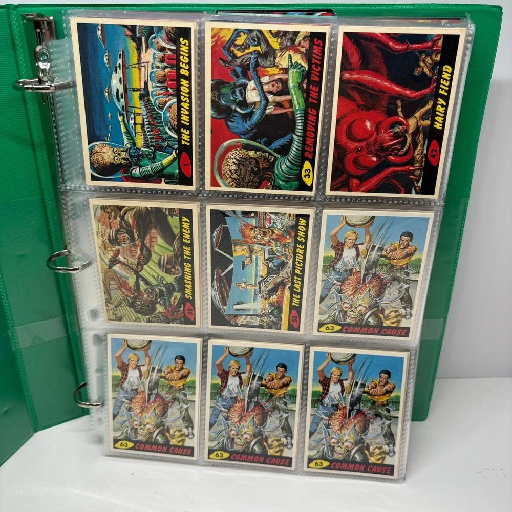 1994 Sci-Fi Horror Topps Mars Attacks Trading Card Lot 180+ Cards & Box Multi